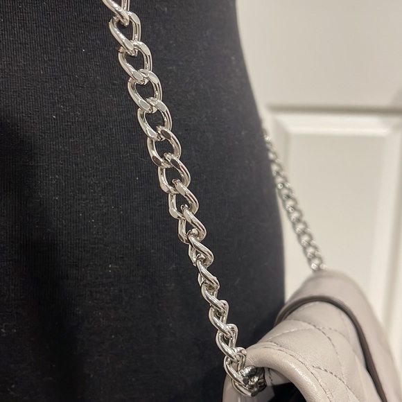 Michael Kors Crossbody Bag ‼️ - Picture 7 of 7